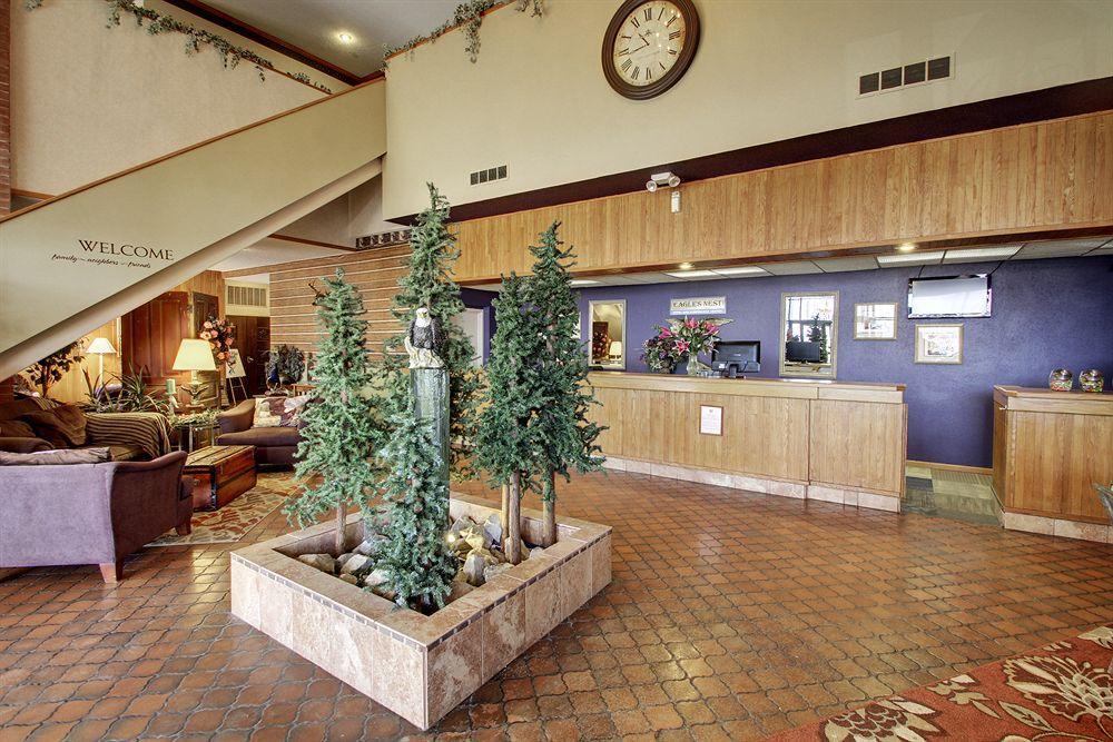 Eagle'S Nest Hotel & Conference Center Quincy Exterior photo